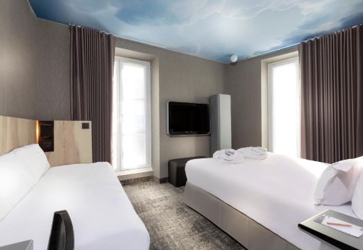 리버텔 몽마르트르 뒤페레