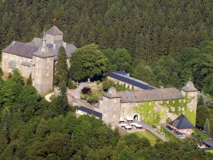 Hotel Und Restaurant Burg Schnellenberg