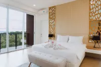Melase Hill Vila Hotels in Batu Layar