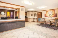 Super 8 by Wyndham Van Buren/Ft. Smith Area Hotels in Roland