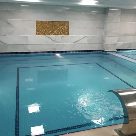 Yze Pırlanta Hotel
