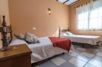 Lanjarón Rural Apartamentos Các khách sạn ở Niguelas
