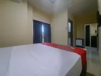 RedDoorz Near Kantor Walikota Bontang Hotel a Bontang Utara