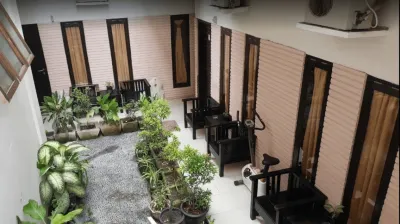 Sacca Residence & Resto فنادق في Kambajawa