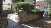 Apartment Lidija Hotels near ACI Vrboska