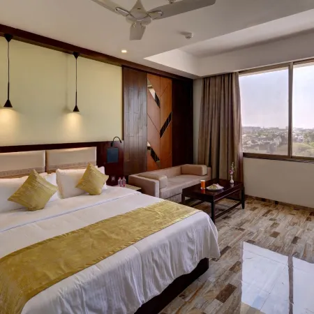 Regenta Inn Ranip Ahmedabad Отели рядом с достопримечательностью «Храм Сомнатх»