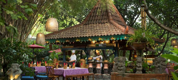 Bumi Surabaya City Resort Hotels in Genteng