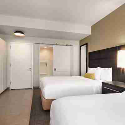 Residence Inn by Marriott New York JFK Airport Rooms