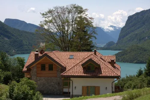Agriturismo Ai Castioni Hotels in Molveno
