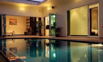 BYG Private Pool Villa @ Phuket Town