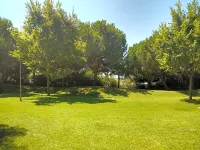 Centre Esplai Albergue Các khách sạn ở El Prat de Llobregat