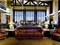 Jackson Lake Lodge - parking
