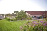 Kangaroo Island Seaside Inn Отели в г. Кингскот
