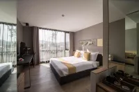 Neca Reiche Hotel
