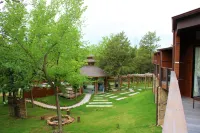 WangShi China Palace B&B Hotels near Oklahoma Christian University