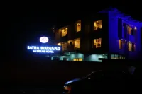 薩特拉瓦亞納德酒店
