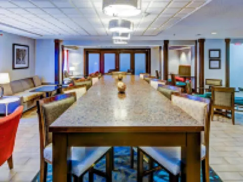 Hampton Inn Kent/Akron Area
