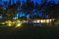 LIV Hotel by Bellazure فنادق في Akyarlar Mahallesi