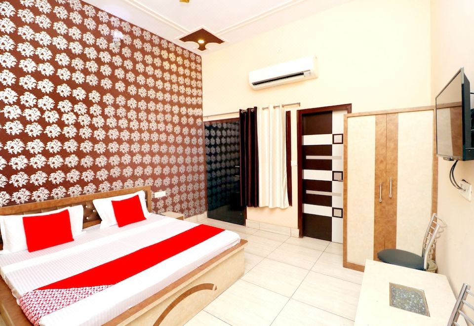 Hotel O Pushp Vatika - Housity