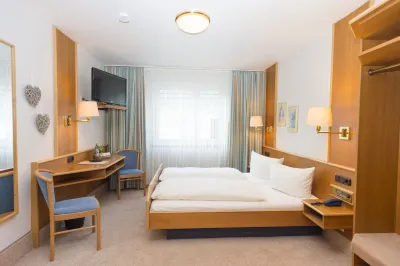 Hotel Mainblick Garni Hotels in Helmstadt