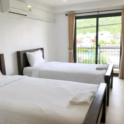Le Siri Hotel 탁신 대학교 주변 호텔