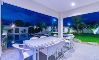 Hua Hin Pool Villa with 4 Bedrooms L50