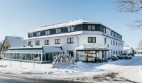 Landgasthof-Wemmer Hotels near Planetenwanderweg Drebach Pluto