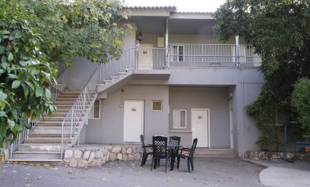 Kibbutz Beit Alfa Guest House - Housity