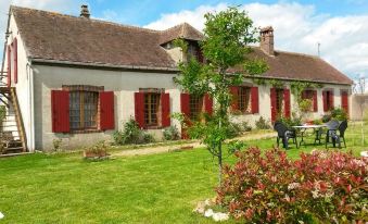 La Longère Aux Volets Rouges