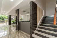 RedDoorz Plus Near Eka Hospital BSD 5 Hotels in Serpong Sub-District