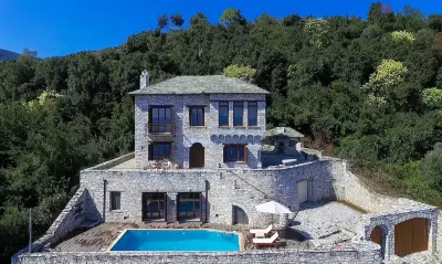 Dionysos Luxury Villa Hotel a 
