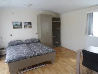 Holiday Park Duinhoeve Hotels in Tilburg