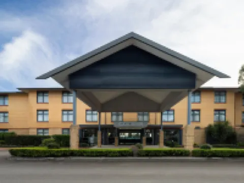 Mercure Sydney Blacktown Hotels in Blacktown