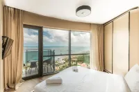 Orbi Sea Towers Hotel Official - pet friendly