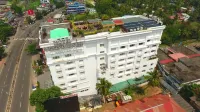 Hotel Airlink Castle Hotels near Aduvassery Home Ground