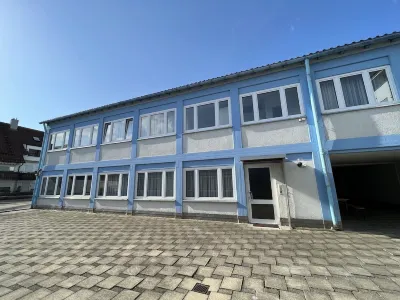 Commune88 East