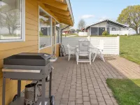 "Alya" - 200m from the Sea Hotels in Aabenraa