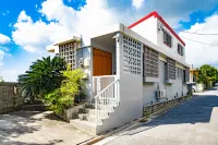 Itoman Sea Pension Odo  Mim - parking