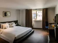 Cochin Zen Hotel Hoteles cerca de Calle Thi sach
