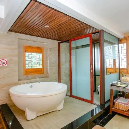 Danbaza West Decon Inn