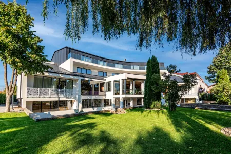 Hotel Stein Collection