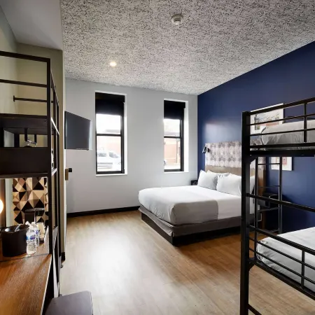 Tryp by Wyndham Pittsburgh/Lawrenceville