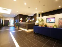 HOTEL LiVEMAX Himeji Shiyakusho Mae Hotels near Shikama-ko
