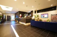 HOTEL LiVEMAX Himeji Shiyakusho Mae Hotels in Himeji