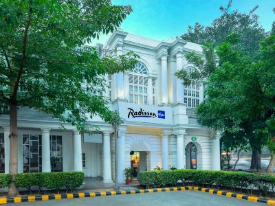 Radisson Blu Marina Hotel Connaught Place