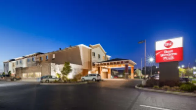 Best Western Plus Boardman Inn  Suites Hotels in 