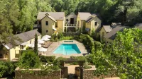 Farmhouse Inn - Romantic