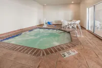 Wingate by Wyndham New Braunfels - Hot Tub