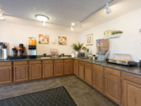 Super 8 by Wyndham Greenfield Hotels in Greenfield