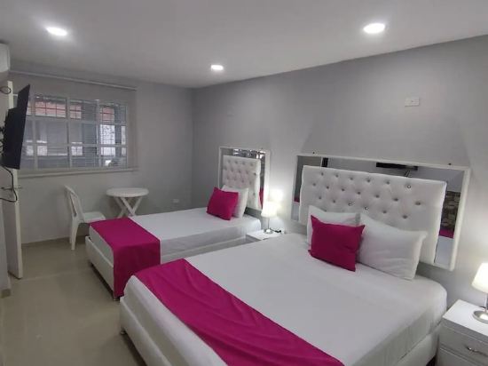 Room in Lodge - Bm-1 Room Near the Sea with Air Conditioning and Wifi